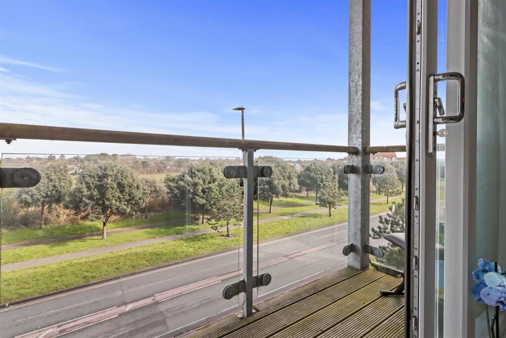 Additional image 3 of Standen House, Groombridge Avenue, Eastbourne