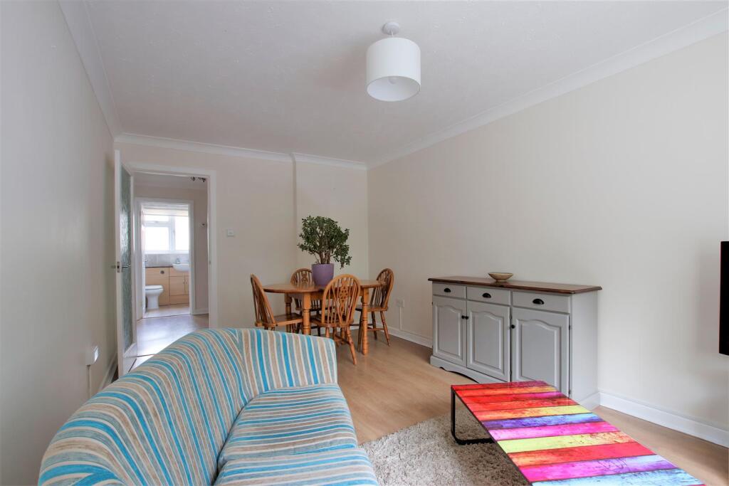 Additional image 4 of Allenview Road, Wimborne