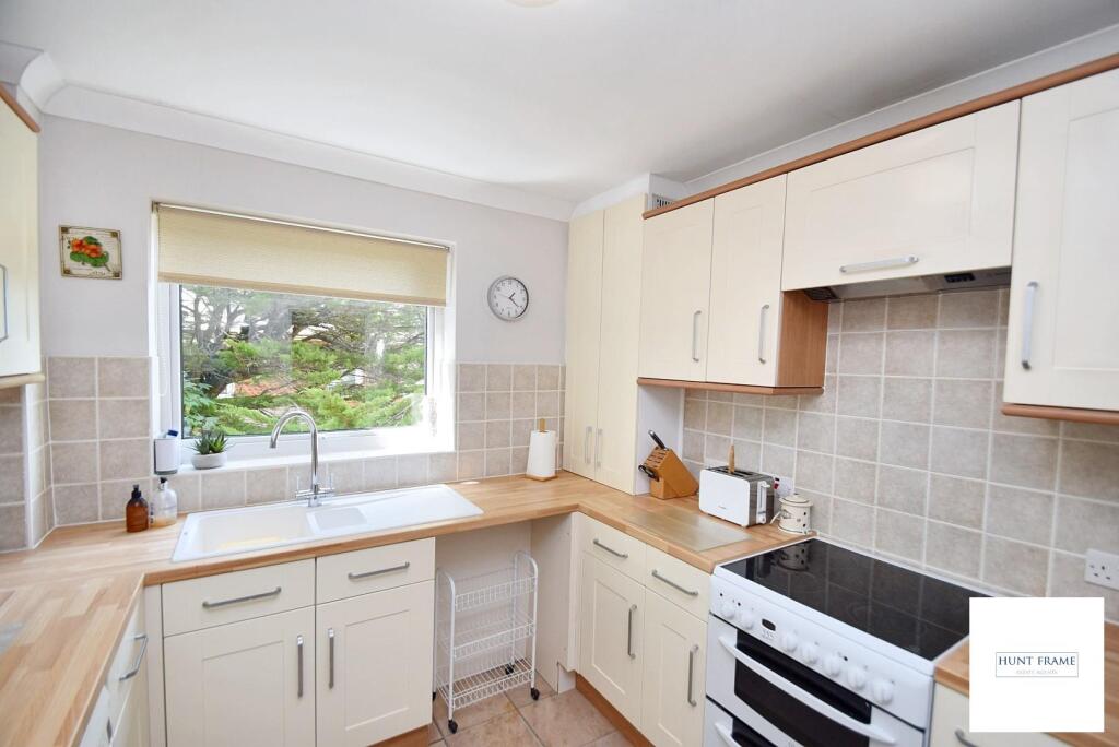 Additional image 8 of Park Avenue, Eastbourne