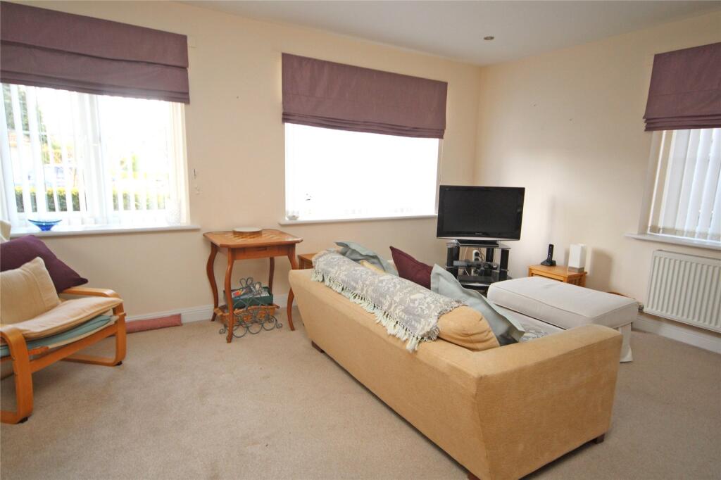 Additional image 13 of Mount Avenue, New Milton, Hampshire, BH25