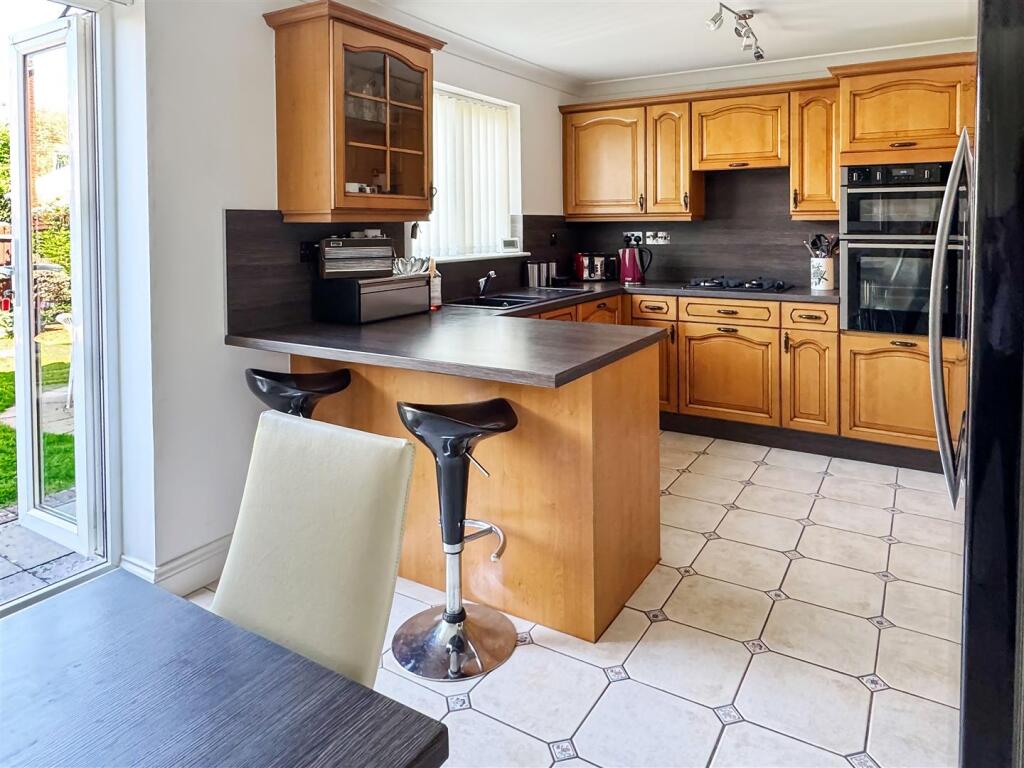 Additional image 6 of Linnet Close, Littlehampton