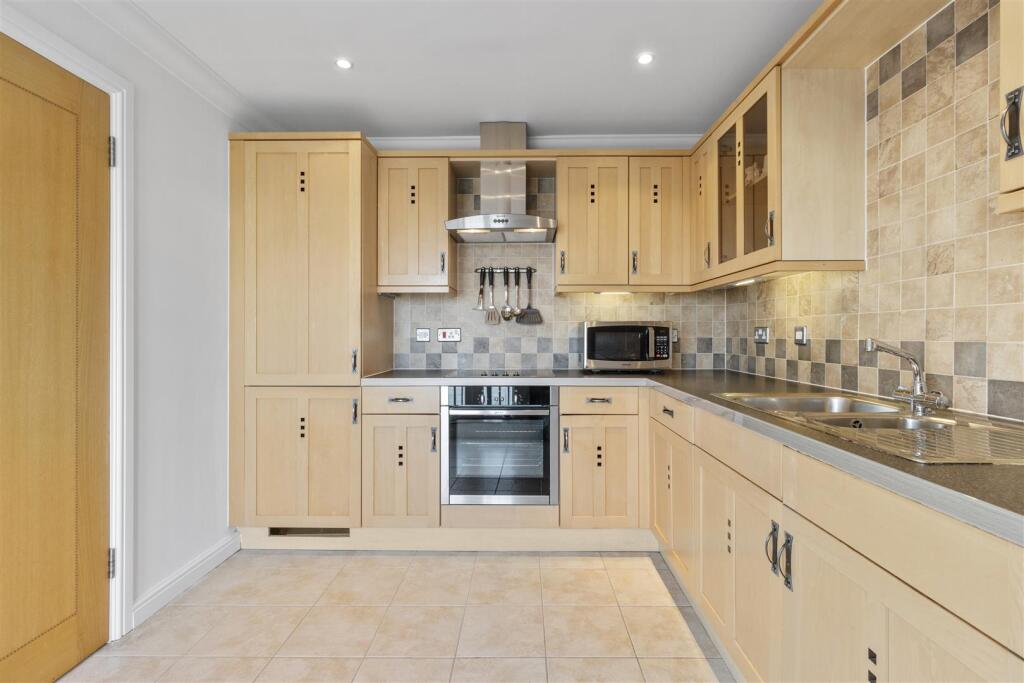 Additional image 22 of Admiralty Way, Eastbourne