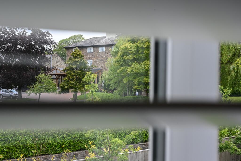 Additional image 46 of 8 The Grange, Bromley Cross, Bolton, BL7 9