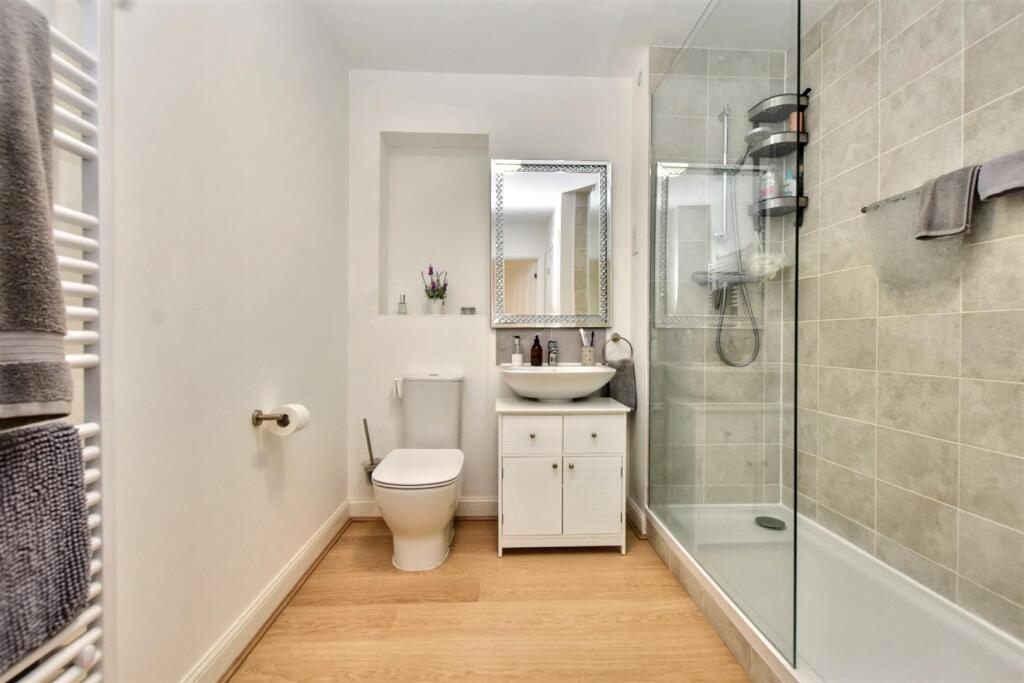 Additional image 11 of Pendine Gardens