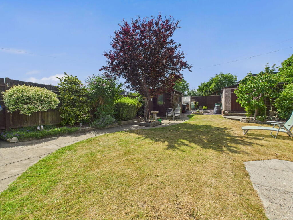 Additional image 17 of Grand Avenue, Lancing, BN15 9QD