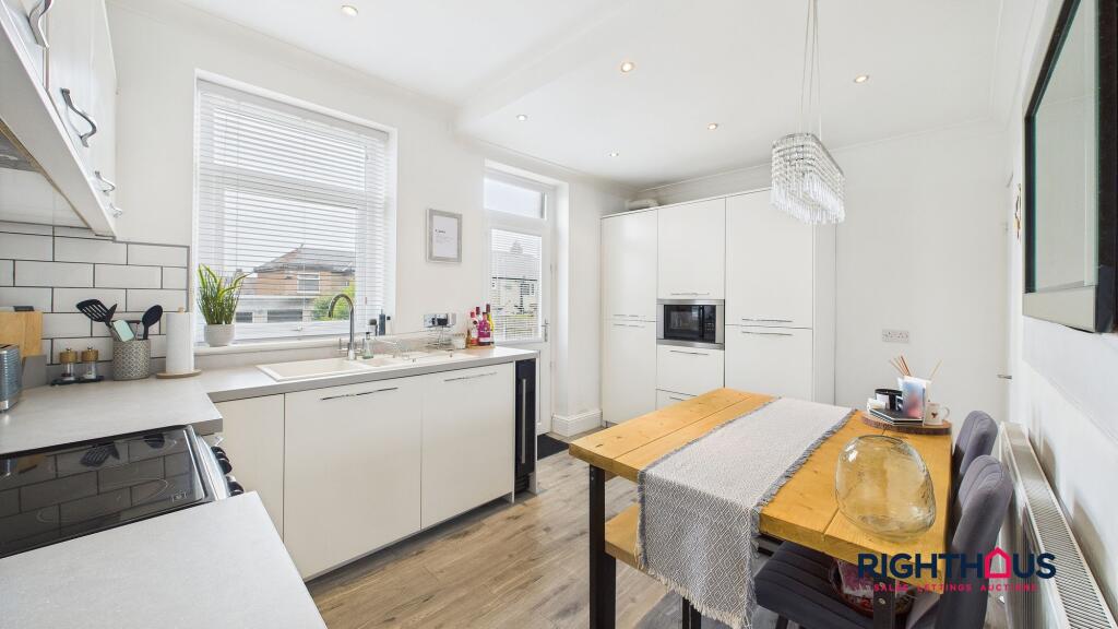 Additional image 5 of Briggs Avenue, Bradford, BD6