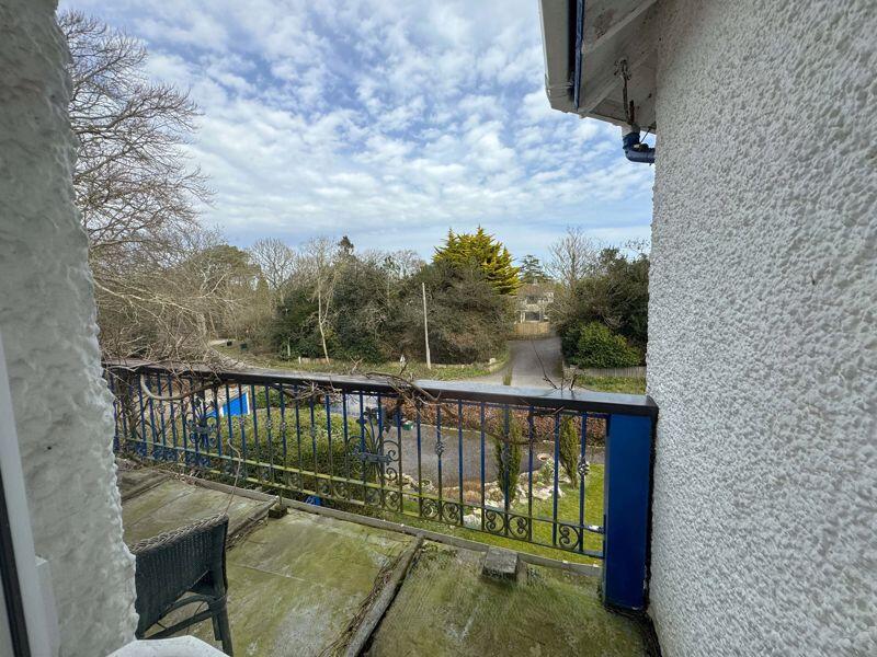 Additional image 32 of Superb 5 Bedroom Family Home In Sought After Studland Village Location