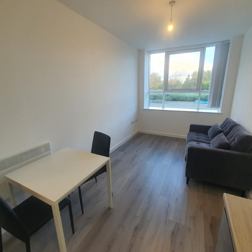 Additional image 4 of The Card House, Bingley Road, Bradford, West Yorkshire, BD9