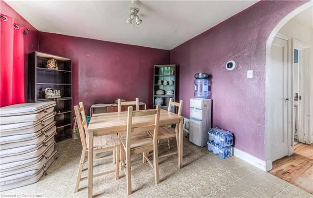 Additional image 12 of 244 Lancaster St