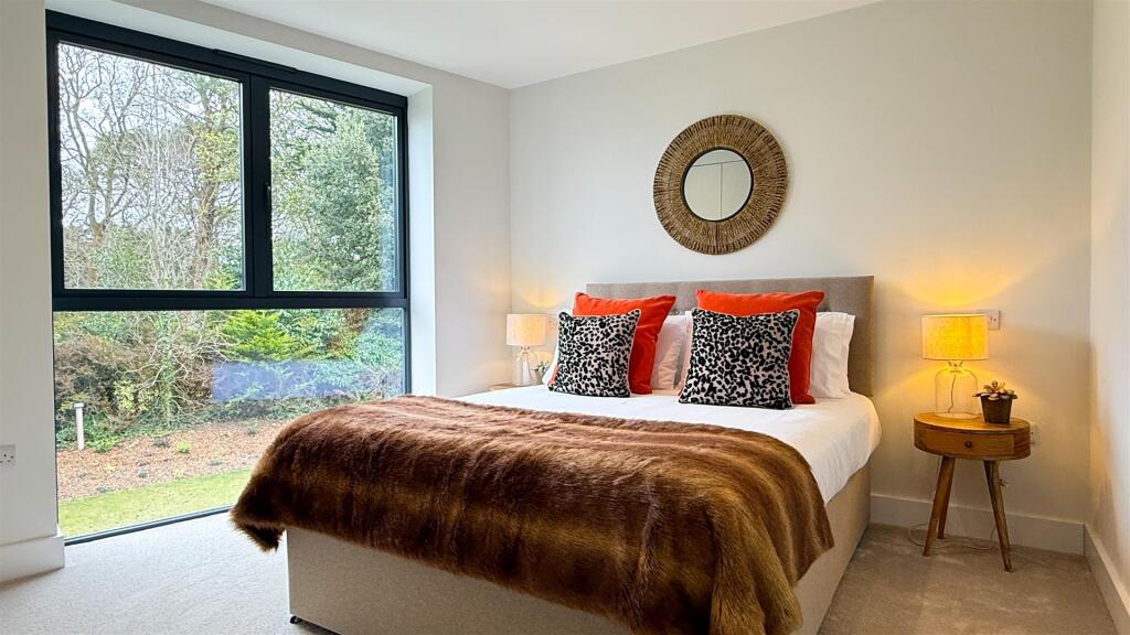 Additional image 10 of Martello Road South, Canford Cliffs