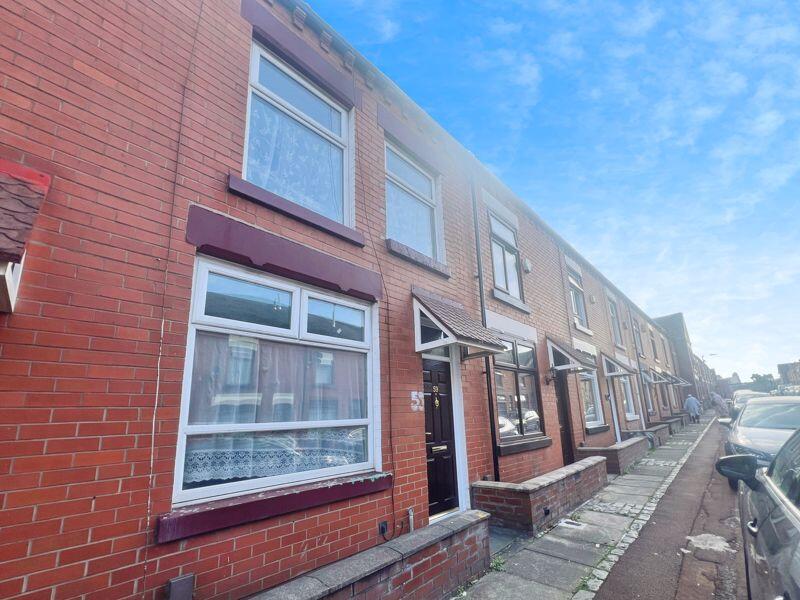 Beaconsfield Street, Deane, Bolton