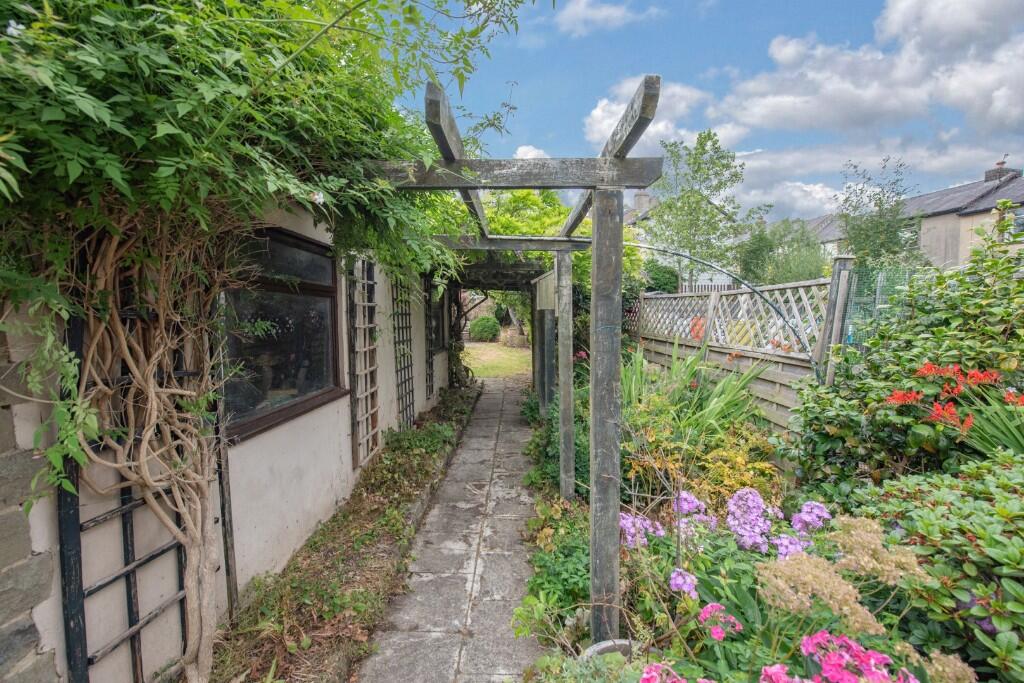 Additional image 15 of 19 Colne Road, Glusburn BD20 8QR