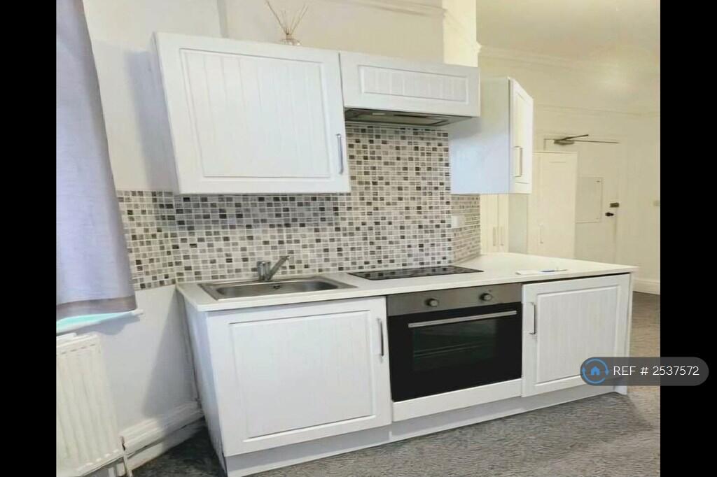 Additional image 6 of Queens Park Gardens, Bournemouth, BH8