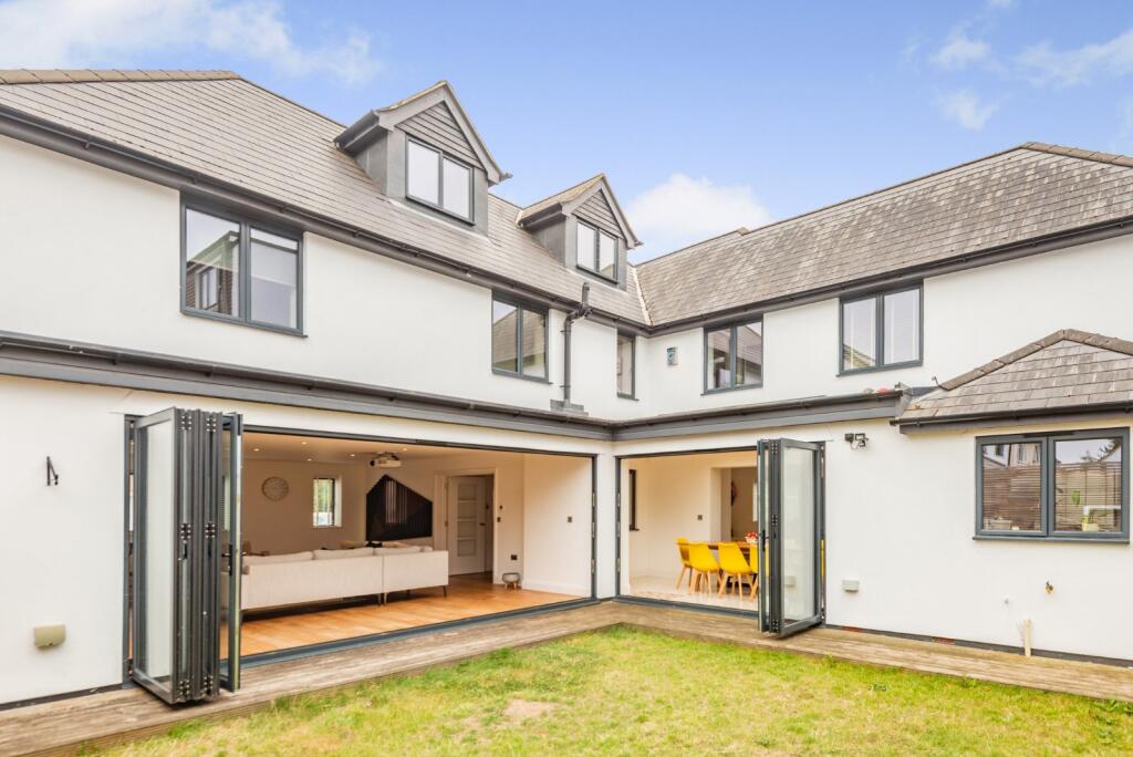Additional image 28 of Oxford Avenue, St. Albans, Hertfordshire