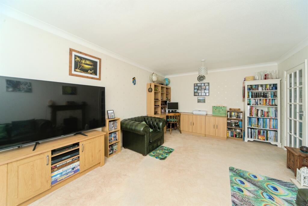 Additional image 6 of Middleton Drive, Eastbourne