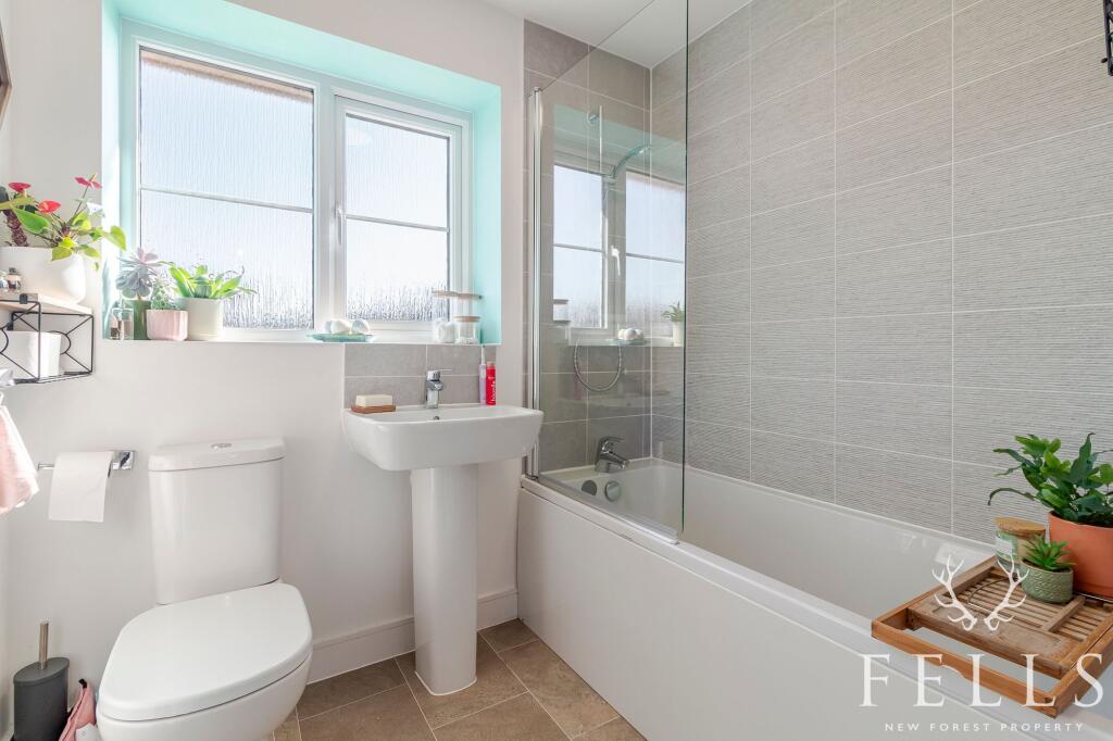 Additional image 15 of Narrowleaf Drive, Ringwood, BH24