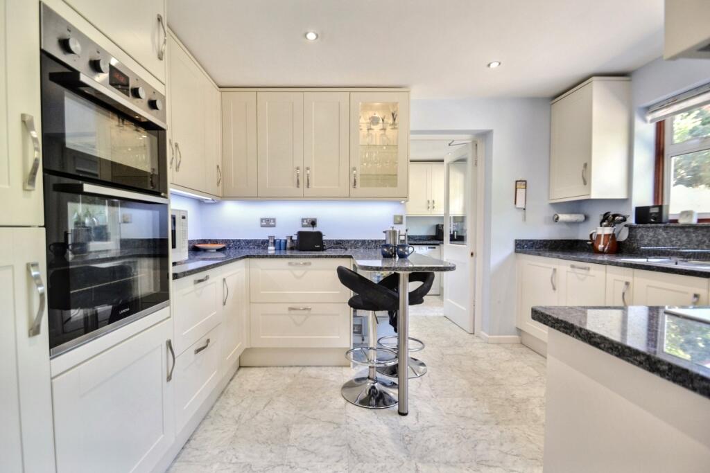 Additional image 9 of Broadstone