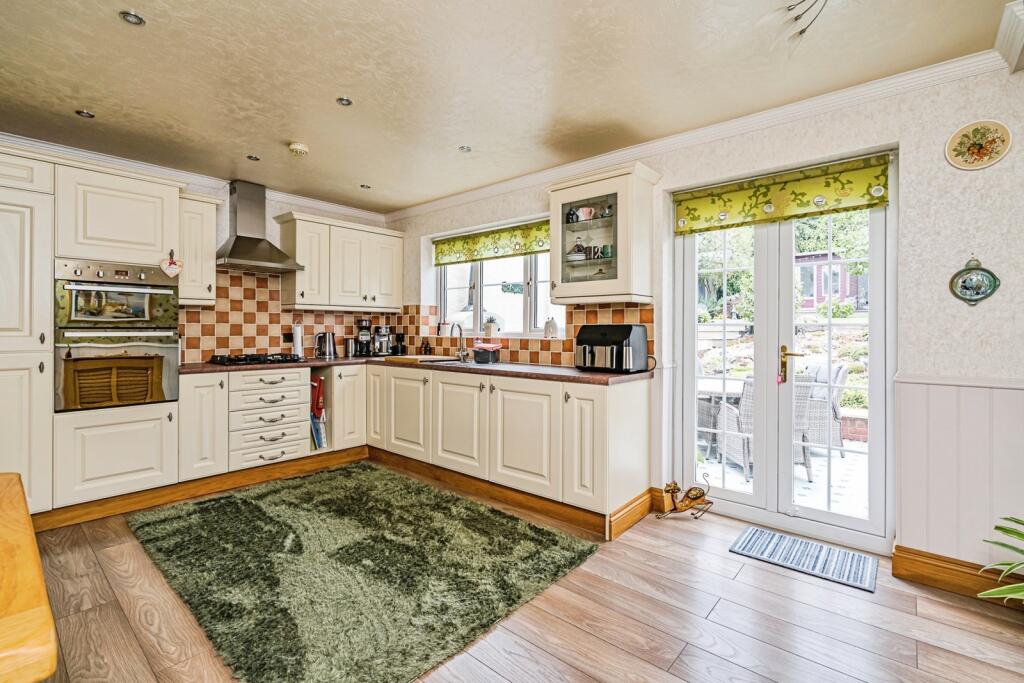 Additional image 5 of Long Lane, HALESOWEN, West Midlands, B62