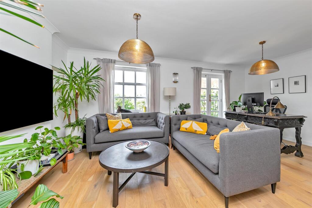 Additional image 32 of Goldsmiths Way, St. Albans