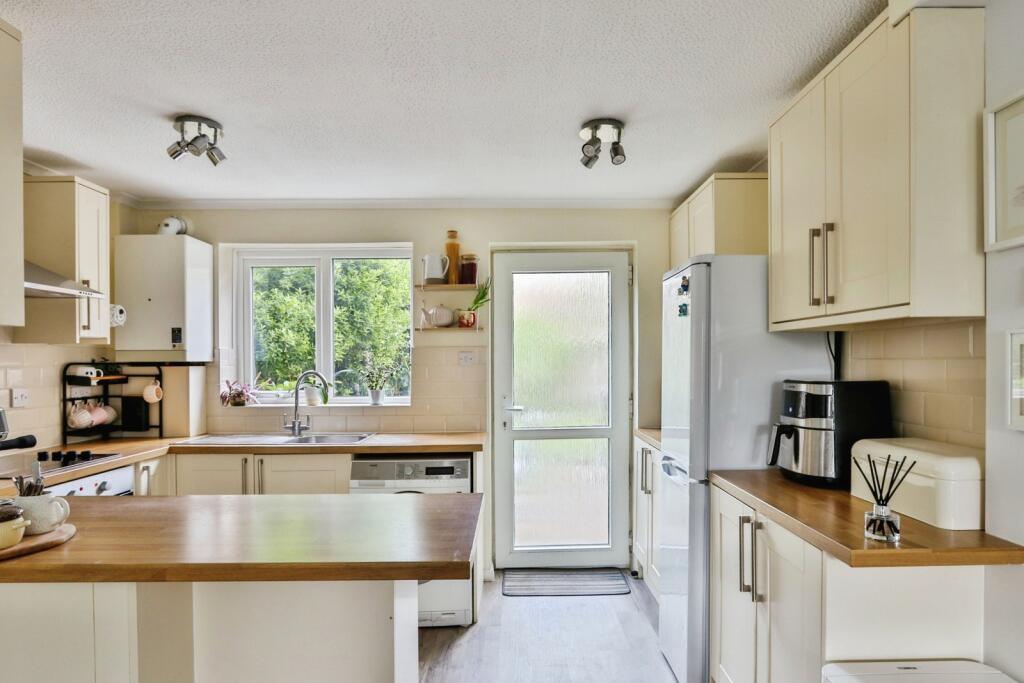 Additional image 18 of Sutton Close, Canford Heath, Poole, Dorset, BH17