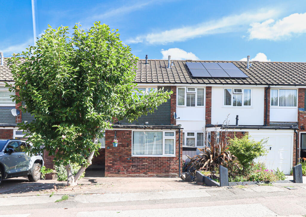 Additional image 8 of Aldwickbury Crescent, Harpenden, AL5