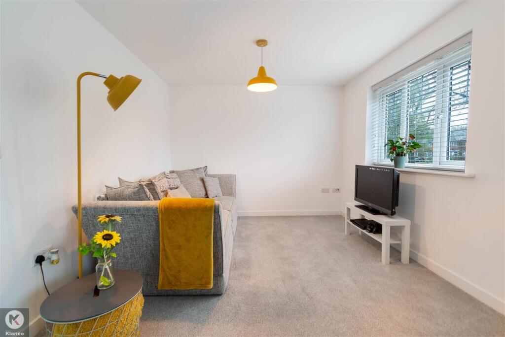 Additional image 3 of Exel Drive Flat 4, Birmingham