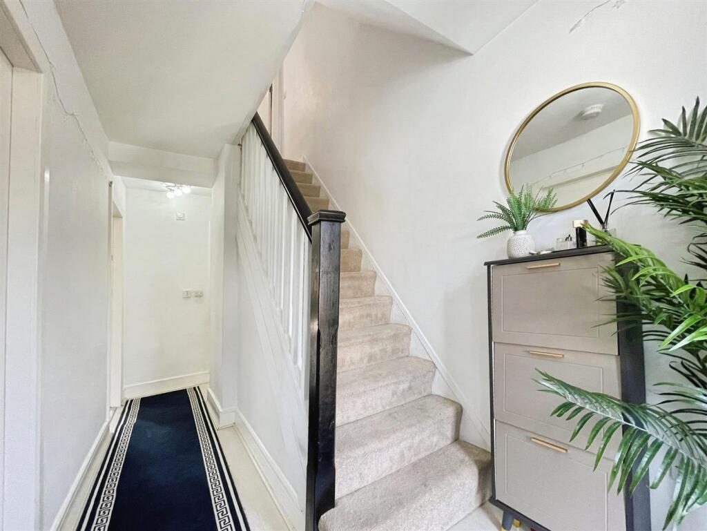 Additional image 7 of Spring Wood Gardens, Bradford, BD5