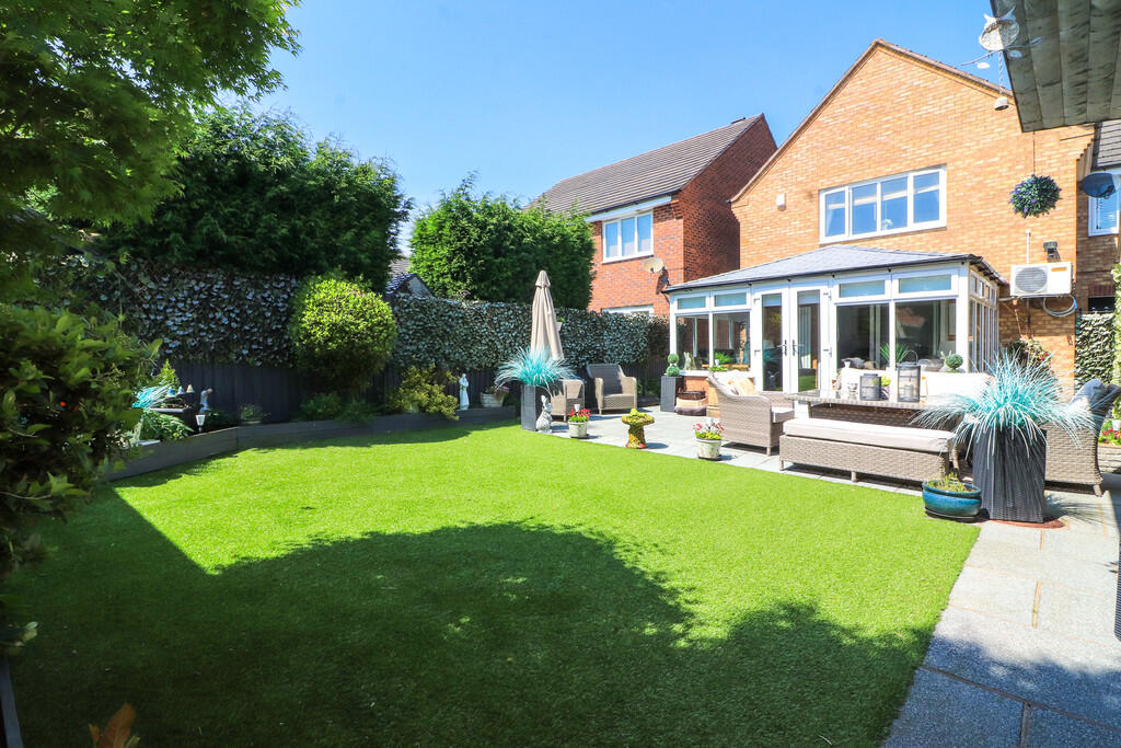Additional image 26 of Field Close, Kettlebrook