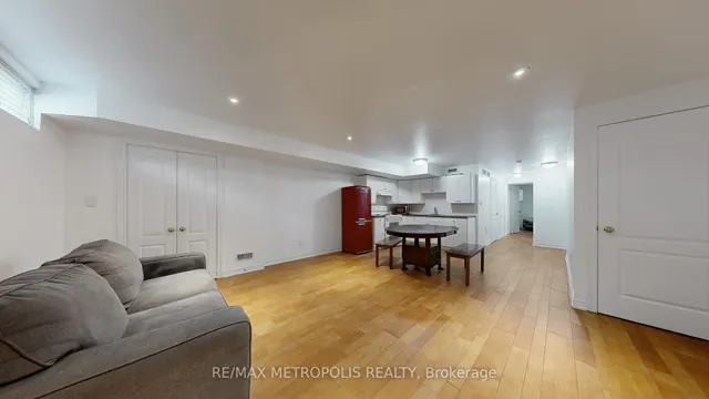 Additional image 33 of 301 Cook Rd