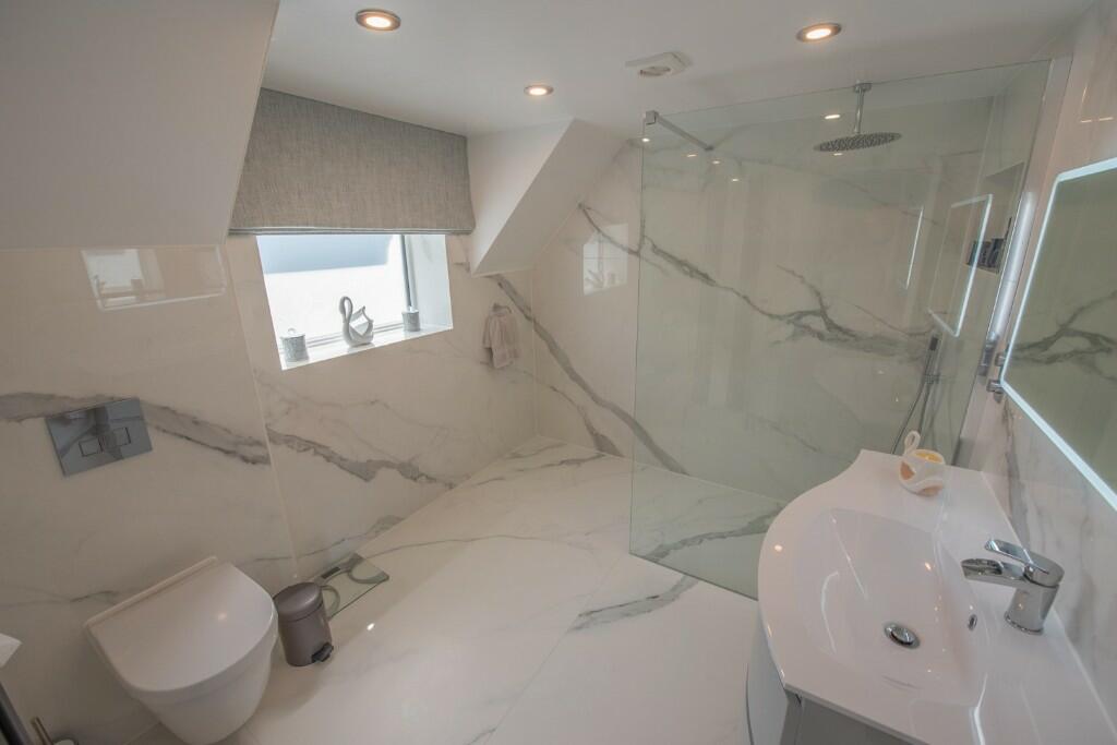 Additional image 12 of Applegarth, Beech Hill Road, Carleton BD23 3EN