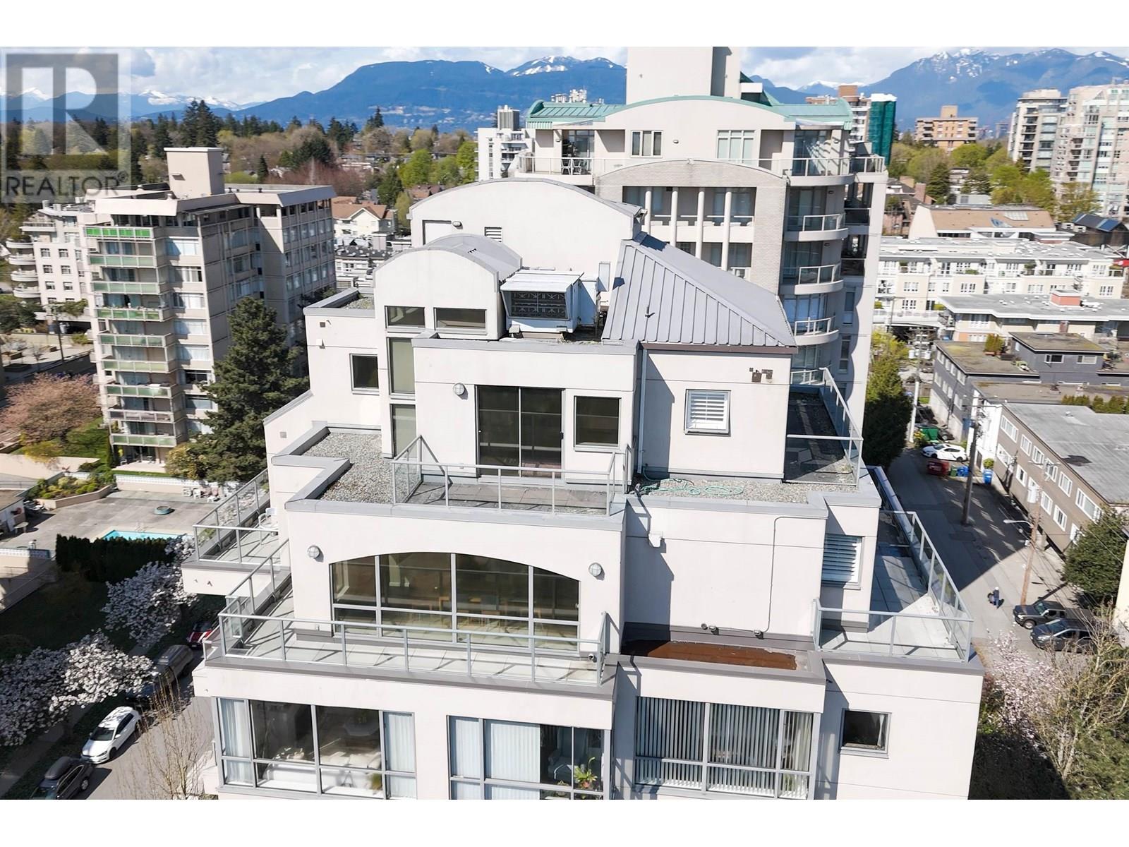 1100 5890 BALSAM STREET|Vancouver, British Columbia V6M4B9