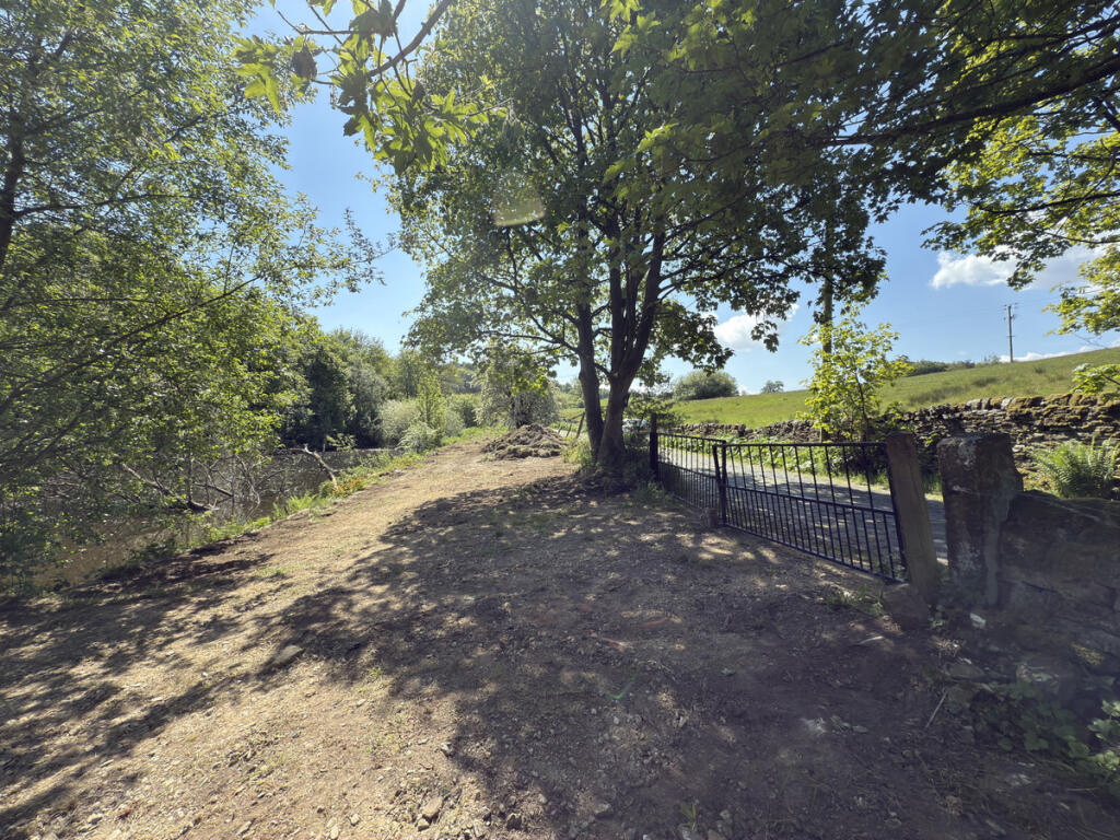 Additional image 15 of Goose Eye Brow, Laycock, BD22
