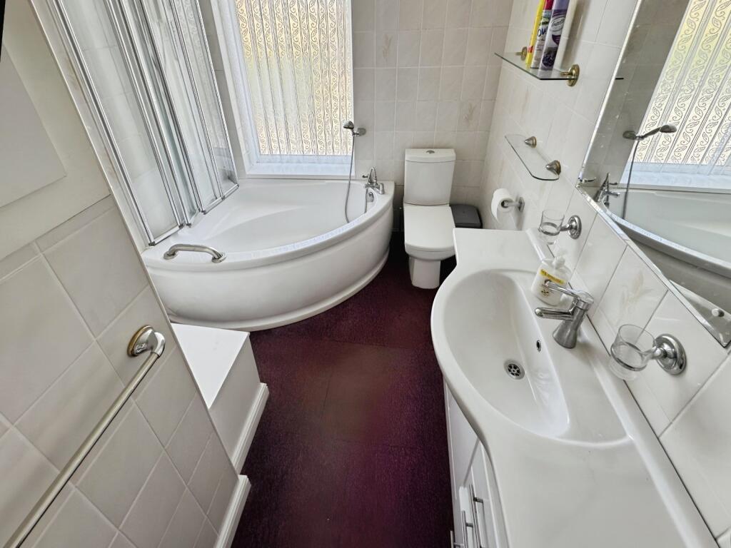 Additional image 9 of Clarence Street, Cleckheaton, BD19