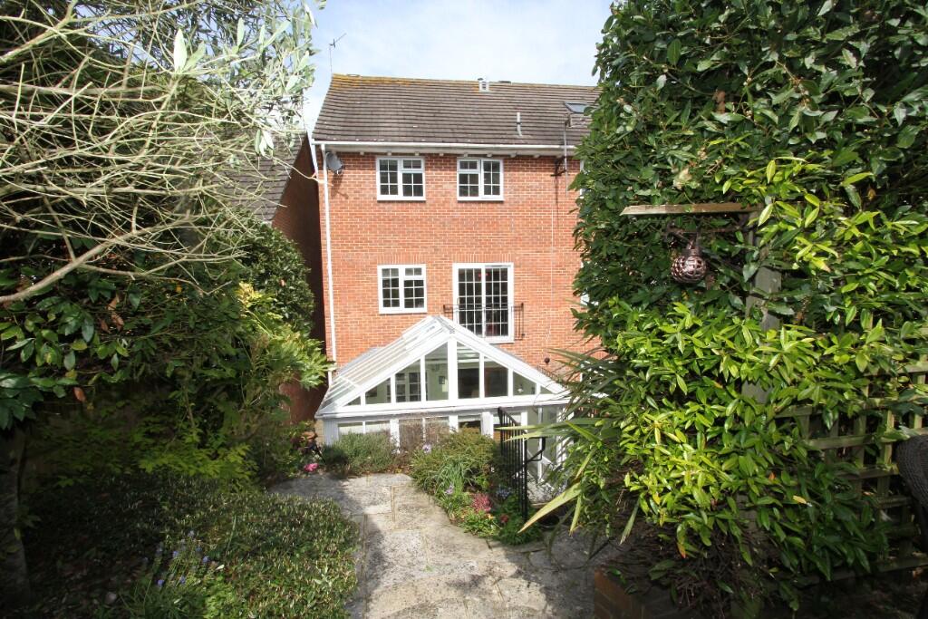 Additional image 18 of Fitzgerald Close, Eastbourne