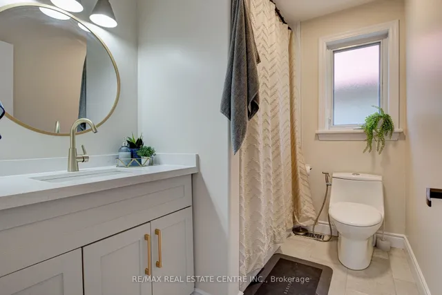 Additional image 35 of 428 Thomas Slee Dr