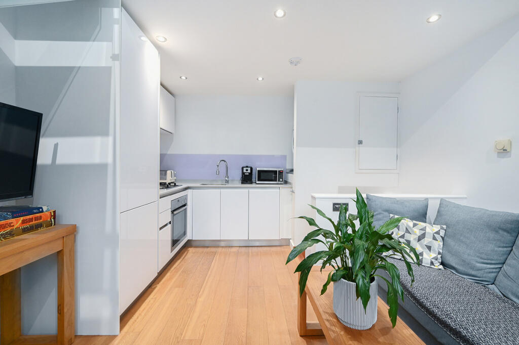 Additional image 15 of Marine Gardens, Brighton, BN2