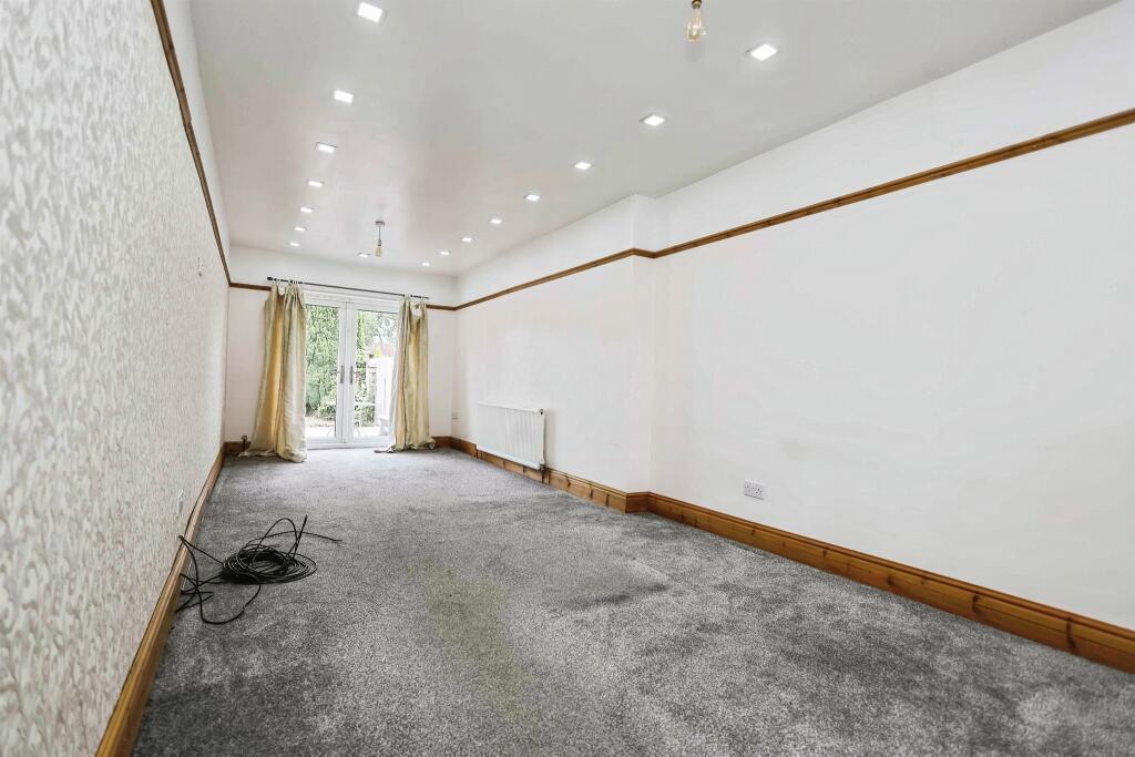 Additional image 3 of Hodge Hill Road, Birmingham