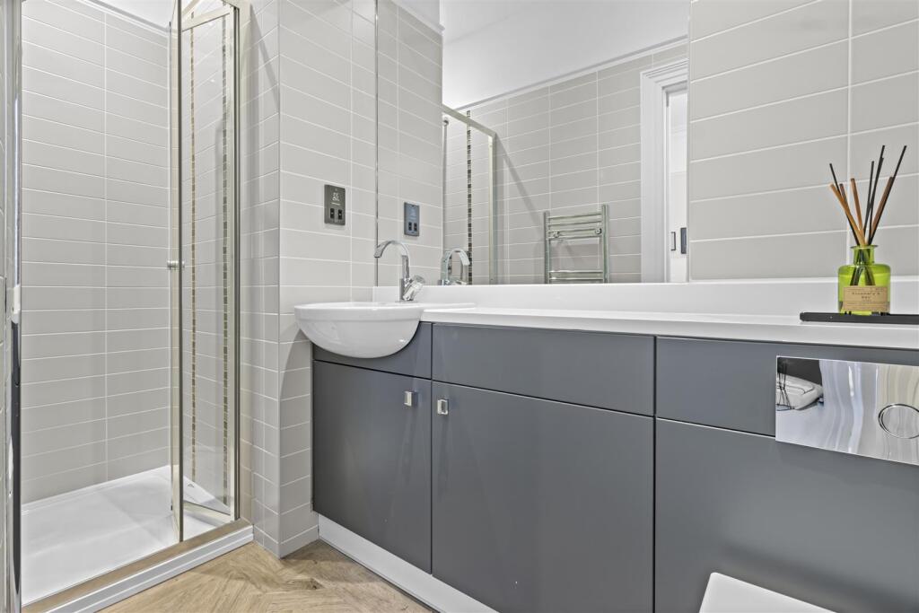 Additional image 8 of 21 Compton Street, Eastbourne