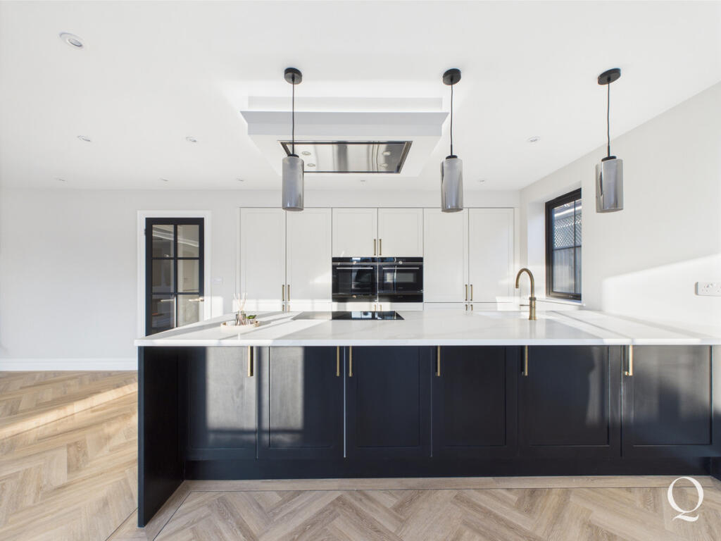 Additional image 9 of Pauntley Road, Mudeford