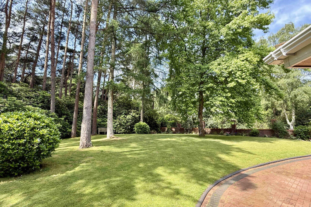 Additional image 26 of Avon Avenue, Avon Castle Ringwood, Hampshire, BH24