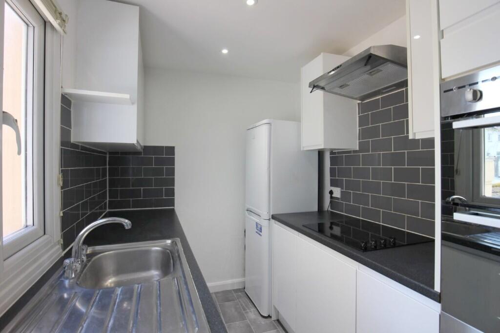 Additional image 5 of Flat 10 Bedford Square,BN1