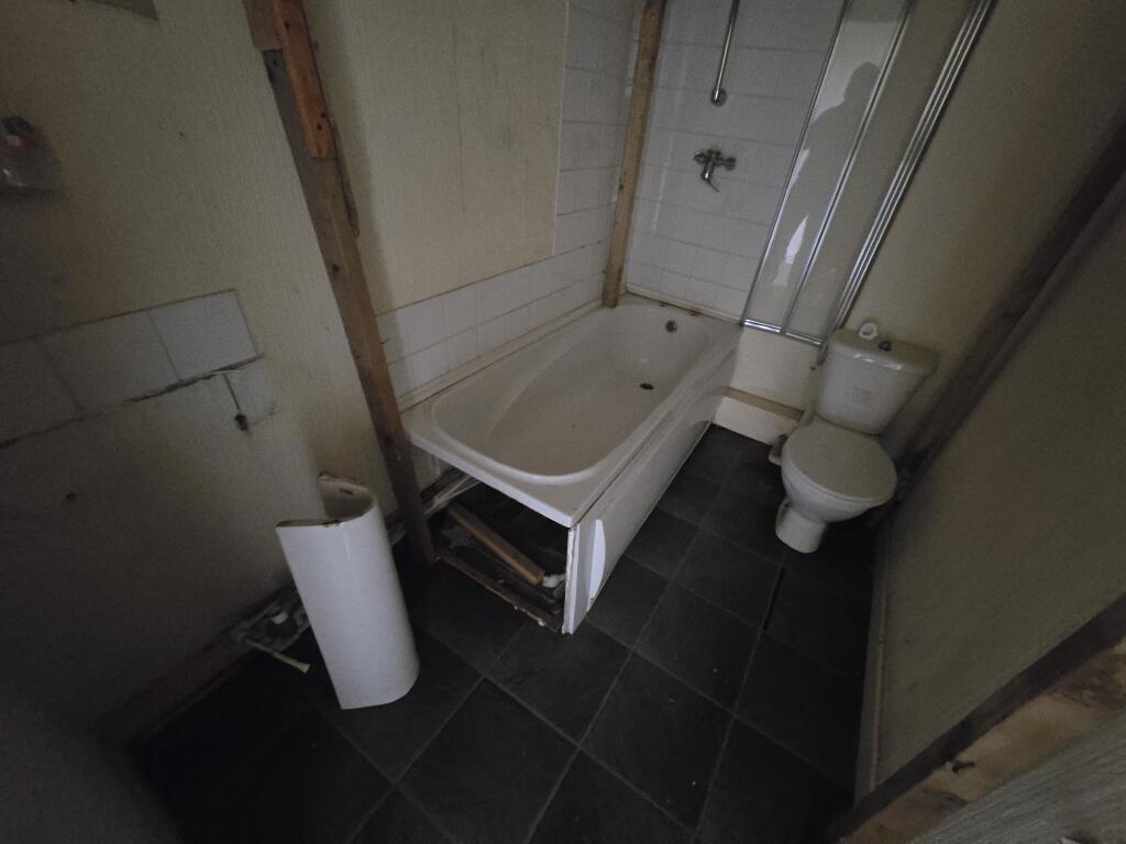 Additional image 8 of 140 Leicester Street, Bradford, West Yorkshire, BD4