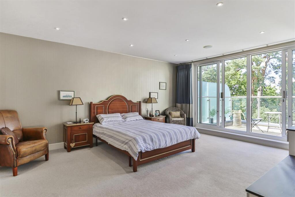 Additional image 5 of Crichel Mount Road, Poole