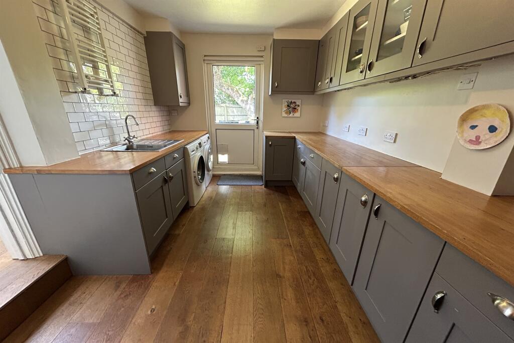 Additional image 8 of Ridge