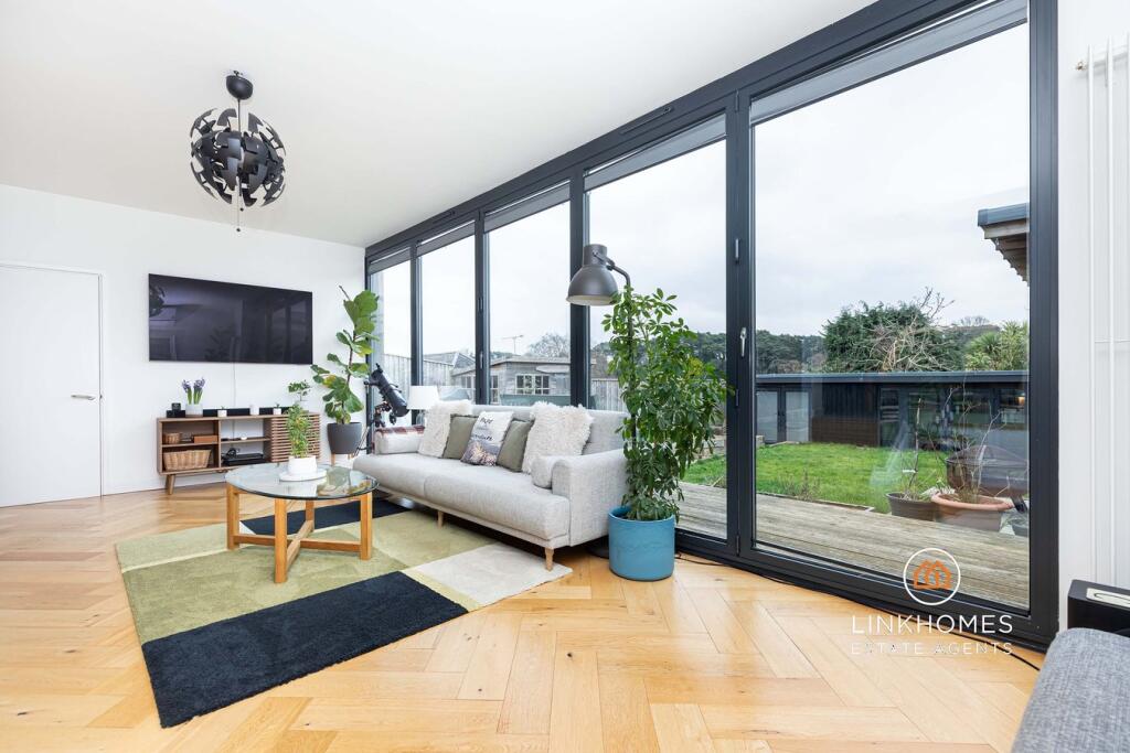 Additional image 11 of Insley Crescent, Broadstone, BH18