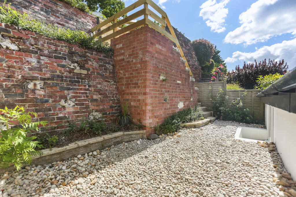 Additional image 16 of Barn Rise, Brighton, BN1