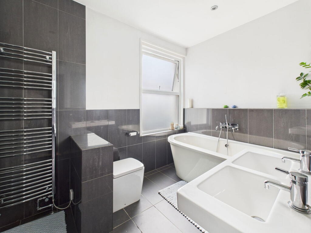 Additional image 20 of Cambridge Road, Worthing, BN11 1XD