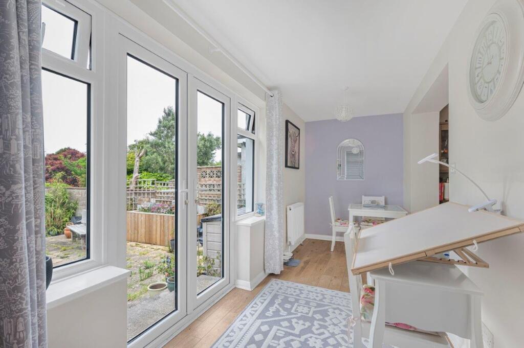 Additional image 4 of Central Avenue, Telscombe Cliffs, BN10 7LY