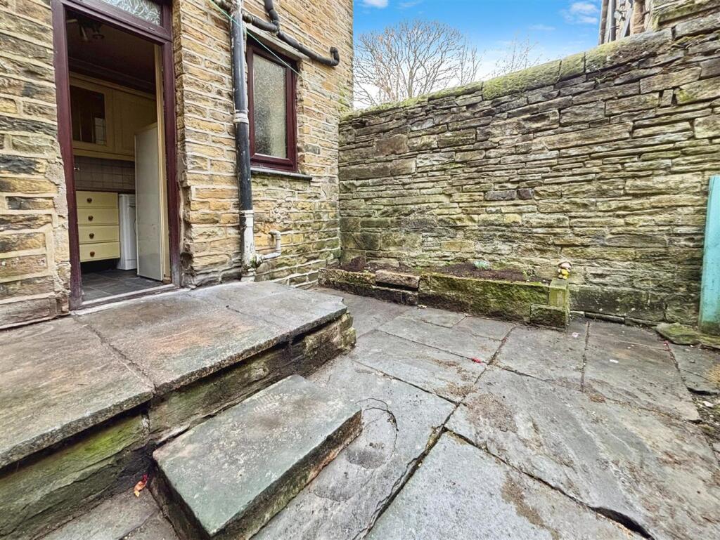 Additional image 10 of Acre Lane, Eccleshill, Bradford, BD2 2EH