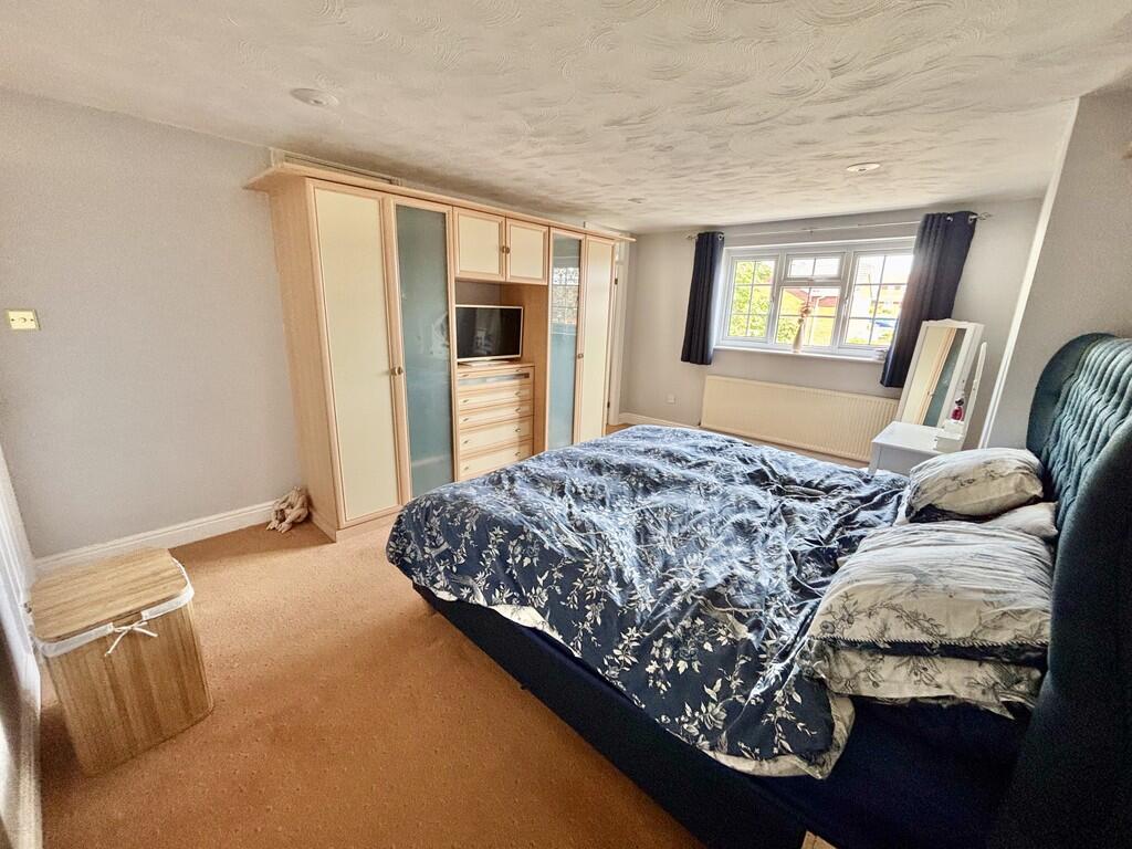 Additional image 11 of Pilsdon Drive, Canford Heath